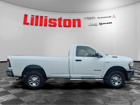 Used 2019 RAM 3500 Tradesman w/ Chrome Appearance Group image 2