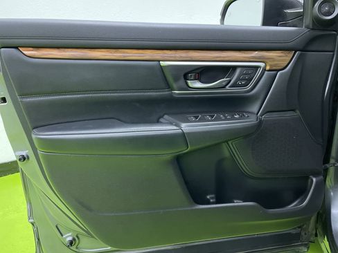 Used 2019 Honda CR-V EX-L image 16