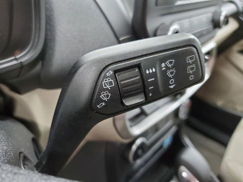 Used 2021 Ford EcoSport S image 30