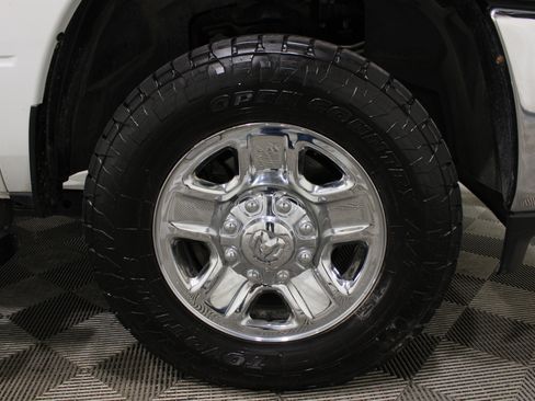 Used 2023 RAM 2500 Tradesman AWD/4WD image 33