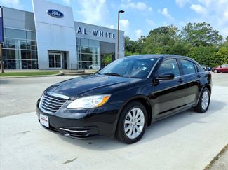 Used 2014 Chrysler 200 Touring image 1