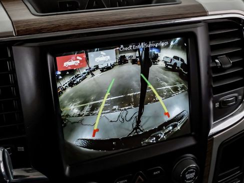 Used 2018 RAM 3500 Laramie image 28