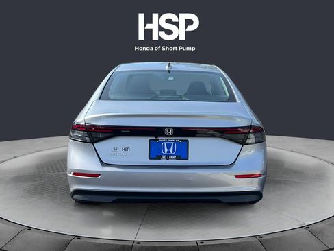 Used 2024 Honda Accord EX image 4