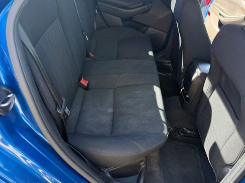 Used 2018 Ford Focus SE FWD image 19
