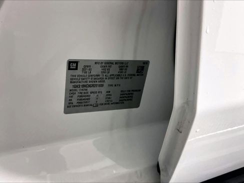 Used 2016 GMC Yukon SLT image 35