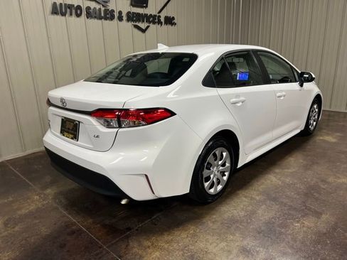 Used 2024 Toyota Corolla LE image 8