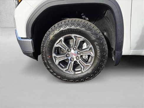 New 2026 GMC Sierra 1500 SLE w/ X31 Off-Road Package image 10