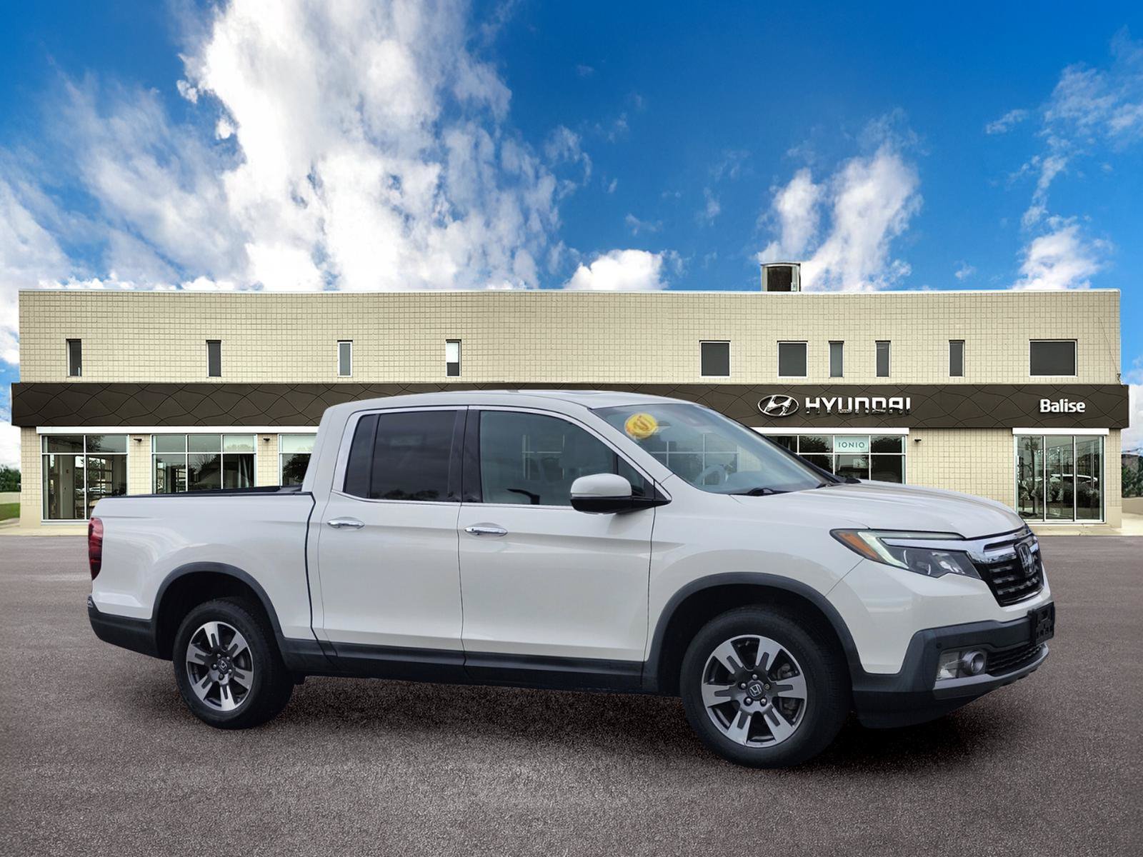 Used 2017 Honda Ridgeline RTL-E image 1