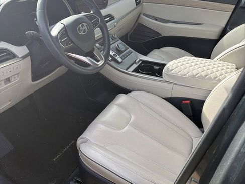 Used 2022 Hyundai Palisade Limited w/ Cargo Package image 5
