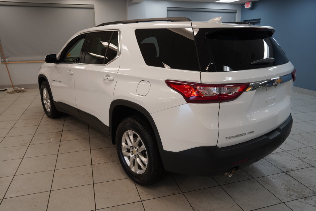 Used 2020 Chevrolet Traverse LT AWD/4WD image 9