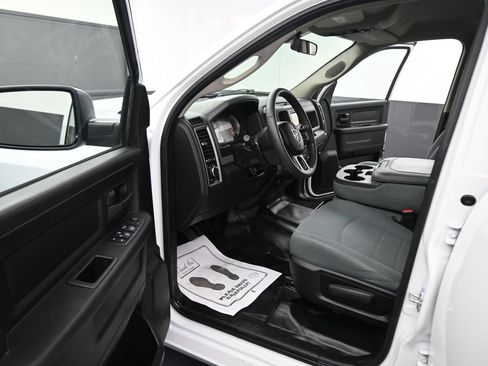 Used 2019 RAM 1500 Tradesman w/ Popular Equipment Group AWD/4WD image 40