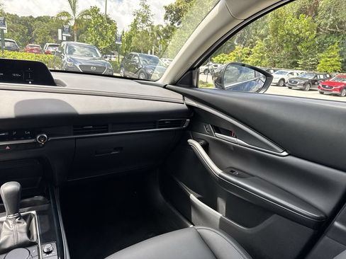 Certified 2025 MAZDA CX-30 AWD 2.5 S w/ Select Sport Pkg image 15