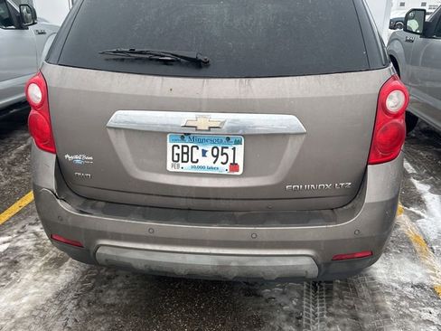 Used 2011 Chevrolet Equinox LTZ image 3