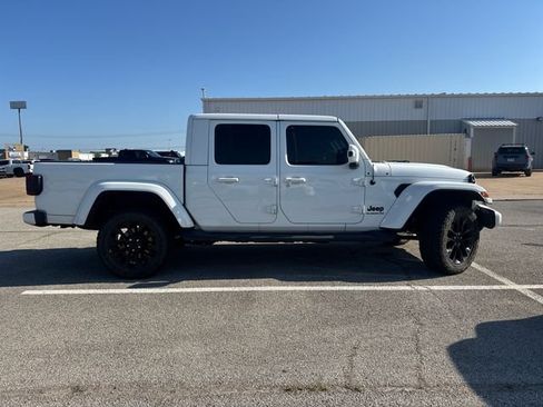 Used 2021 Jeep Gladiator Overland AWD/4WD image 3