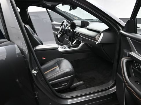 Used 2024 MAZDA CX-90 Plug-In Hybrid w/ Premium Plus AWD/4WD image 15
