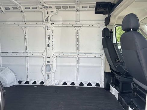 Used 2021 RAM ProMaster 2500 FWD image 23