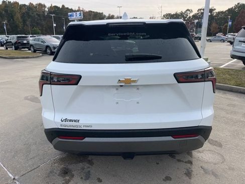 New 2026 Chevrolet Equinox LT w/ LPO, Floor Liner Package image 5