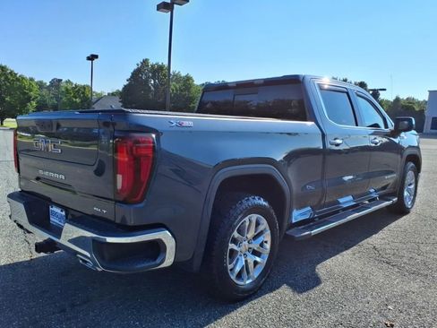 Used 2022 GMC Sierra 1500 SLT w/ SLT Premium Package image 4