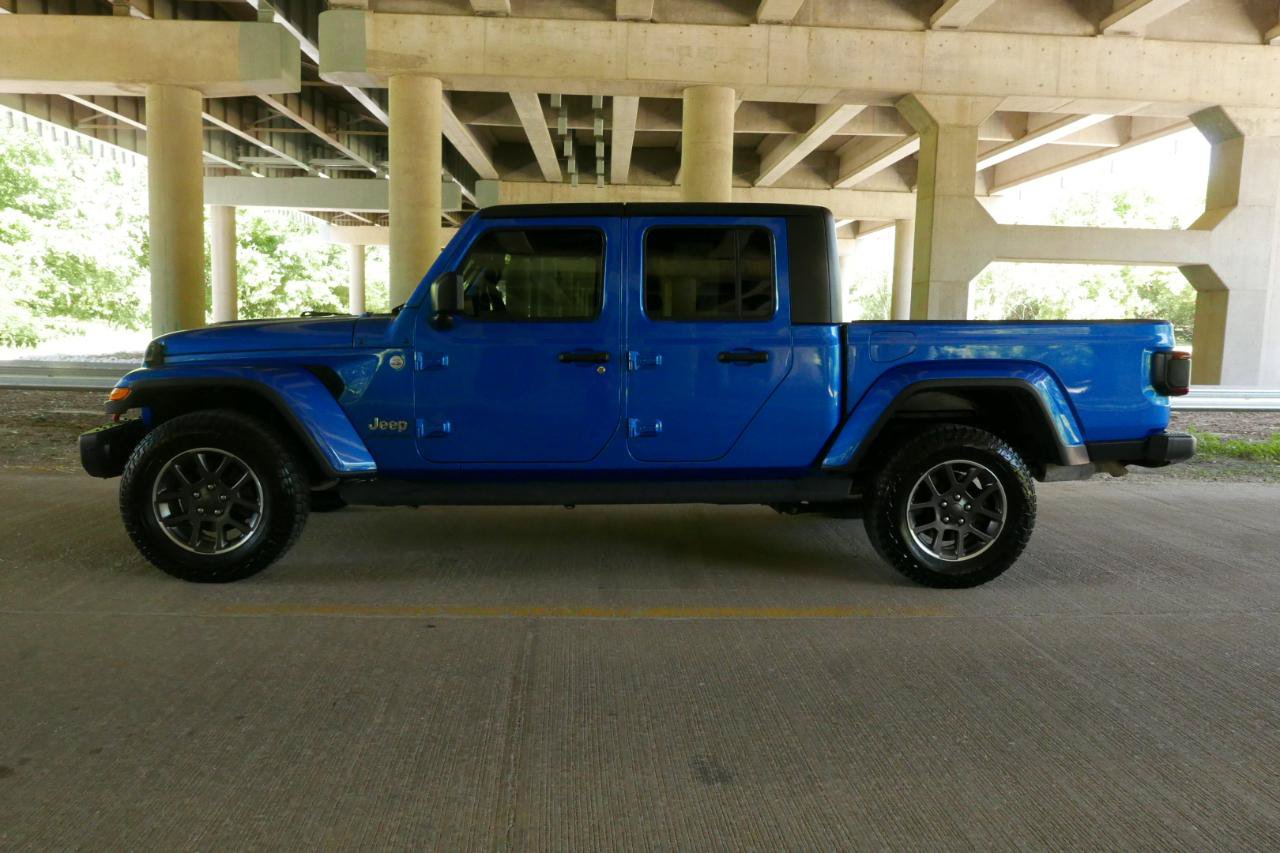 Used 2020 Jeep Gladiator Overland AWD/4WD image 31