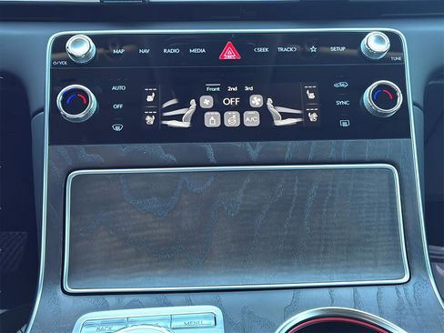 New 2026 Genesis GV80 3.5T Prestige image 14