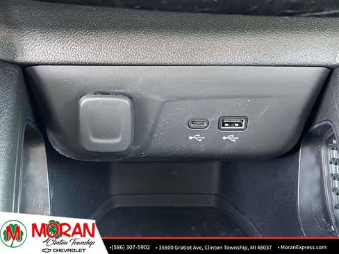 Certified 2024 Chevrolet TrailBlazer LT w/ LT Cold Weather Package AWD/4WD image 27