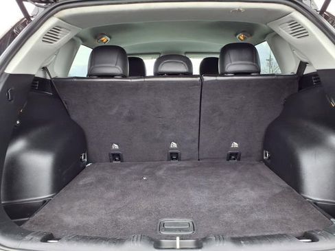 Used 2020 Jeep Compass Limited image 19