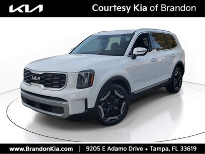 Used 2023 Kia Telluride S w/ S Sunroof Package