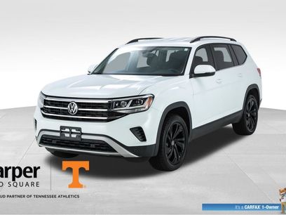 Used 2023 Volkswagen Atlas SE w/ Black Wheel Package