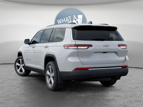 New 2026 Jeep Grand Cherokee L Limited w/ Trailer Tow Package AWD/4WD image 4