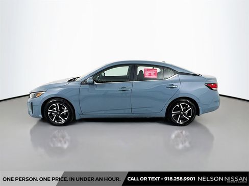 Certified 2025 Nissan Sentra SV w/ Trunk Package image 8