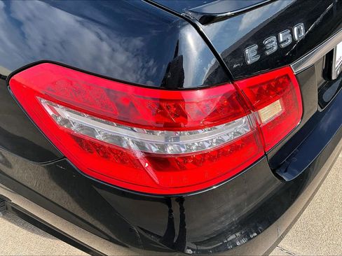 Used 2012 Mercedes-Benz E 350 Sedan image 26