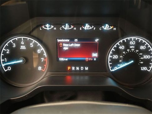 Used 2022 Ford F150 XL w/ Trailer Tow Package image 7