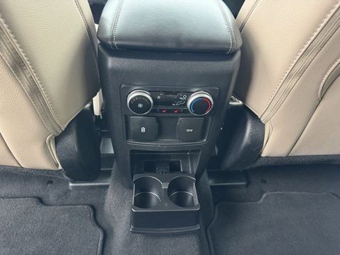 Certified 2024 Ford Explorer Limited image 26