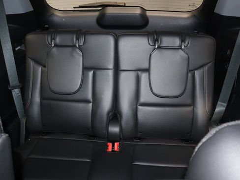 Certified 2023 Ford Explorer XLT w/ Equipment Group 202A image 24