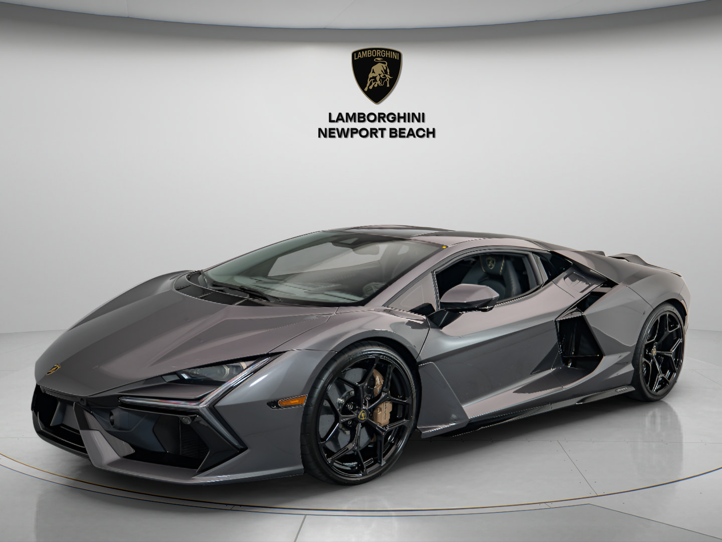 Used 2026 Lamborghini Revuelto AWD/4WD image 3
