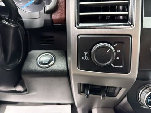 Used 2019 Ford F250 Platinum w/ Platinum Ultimate Package image 25