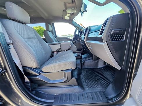 Used 2018 Ford F250 XLT AWD/4WD image 15
