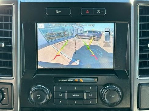 Used 2018 Ford F150 XLT w/ Equipment Group 302A Luxury image 28