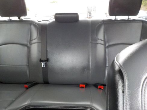 Used 2022 RAM 2500 Tradesman w/ Chrome Appearance Group image 21