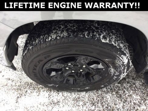 Used 2019 RAM 1500 Big Horn image 28