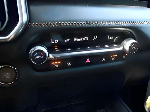 Used 2025 MAZDA CX-50 AWD 2.5 S w/ Weather Package image 19