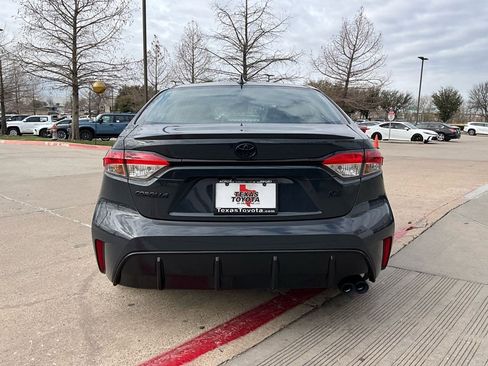 New 2026 Toyota Corolla SE image 6
