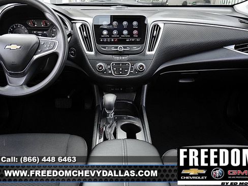 Used 2025 Chevrolet Malibu LT FWD image 15