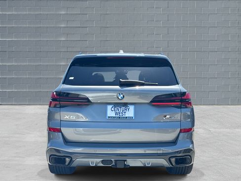 Used 2024 BMW X5 xDrive40i w/ M Sport Package AWD/4WD image 4