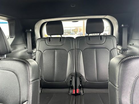 Used 2024 Jeep Grand Cherokee L Limited w/ Luxury Tech Group II image 14