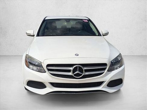 Used 2016 Mercedes-Benz C 300 Sedan image 2