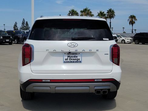Used 2024 Hyundai Palisade Limited AWD/4WD image 24