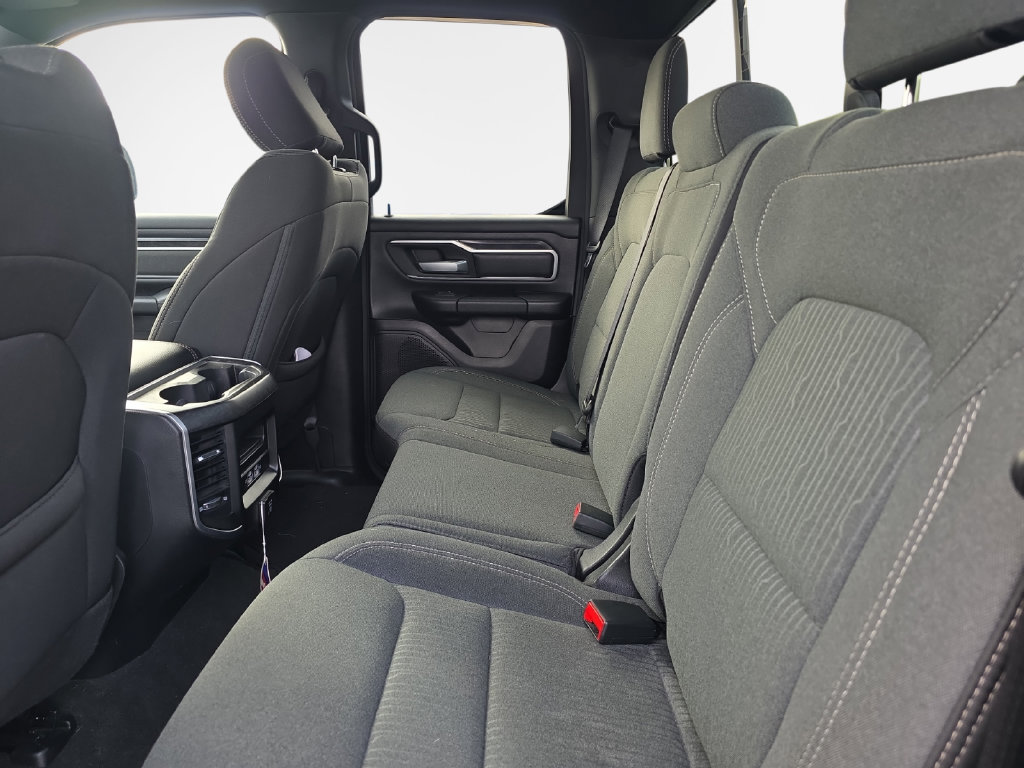 Used 2022 RAM 1500 Big Horn AWD/4WD image 22