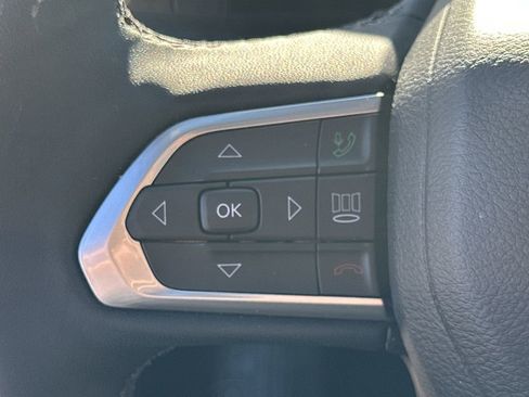 Used 2023 Jeep Compass High Altitude w/ Driver Assist Group I image 26