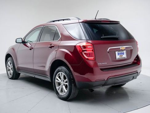 Used 2017 Chevrolet Equinox LT w/ Convenience Package image 3